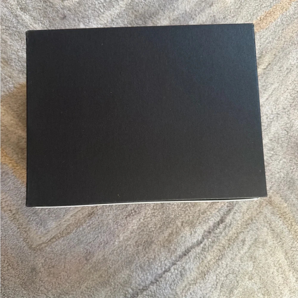 Saks Fifth Avenue Elegant White Gift Box with ribbon new